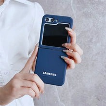 Load image into Gallery viewer, Samsung Galaxy Samsung Galaxy Z Flip 6 Silicon Case Liquid Silicon Inner Fabric
